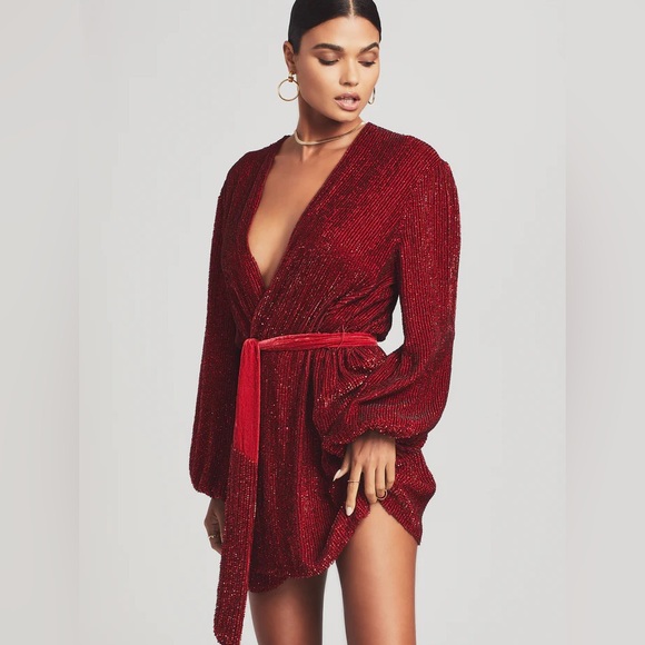Retrofête Gabrielle Robe in Ruby Red - Picture 3 of 12